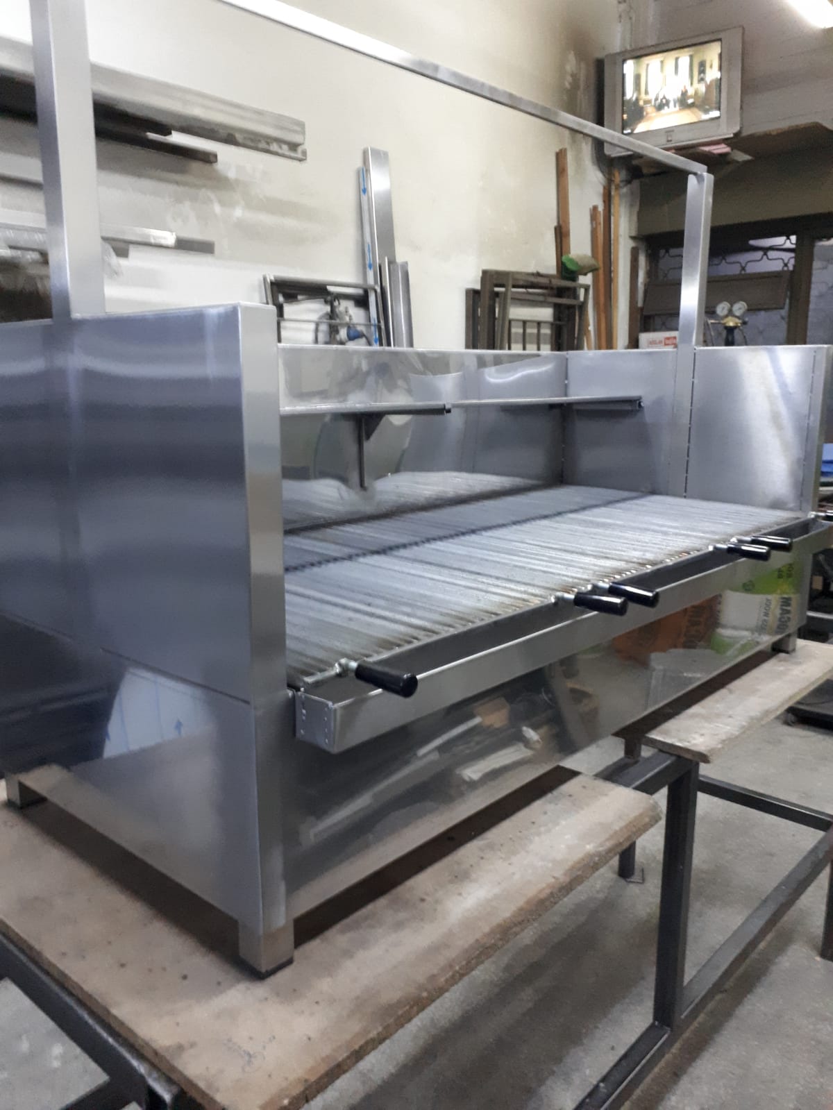 Stek Mangal Özel Yapım 3 mm sac kalınlığı 15 cm iç derinliği bitmişi et dinlendirmeli